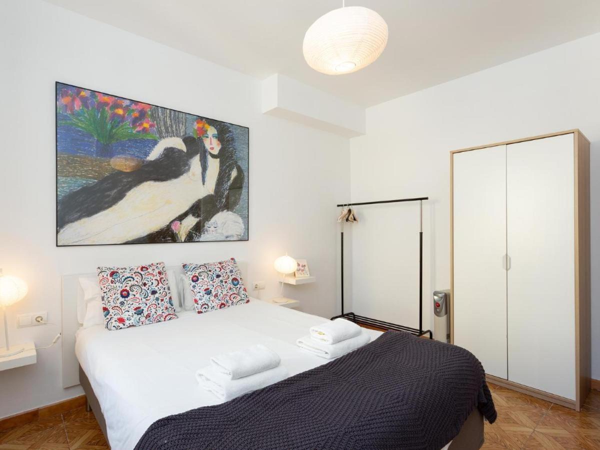 Click&Flat Fira Castelao Daire L'Hospitalet de Llobregat Dış mekan fotoğraf